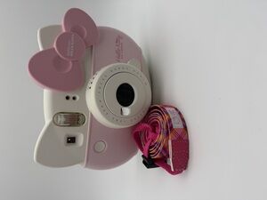 Hello Kitty Pink Fujifilm Instax Mini Instant Film Camera